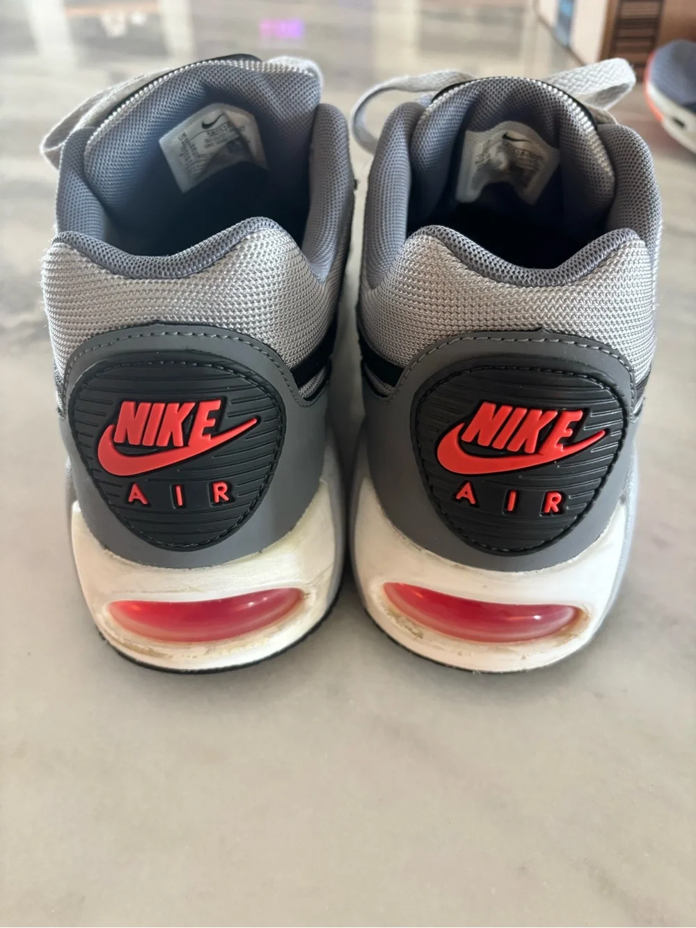 Nike men’s athletic
